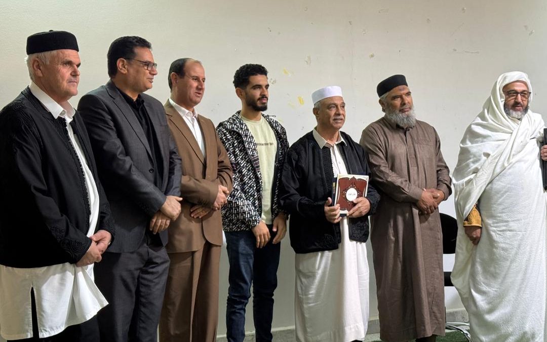 قسم الدراسات الإسلامية يحتفي بأحد أعلامه