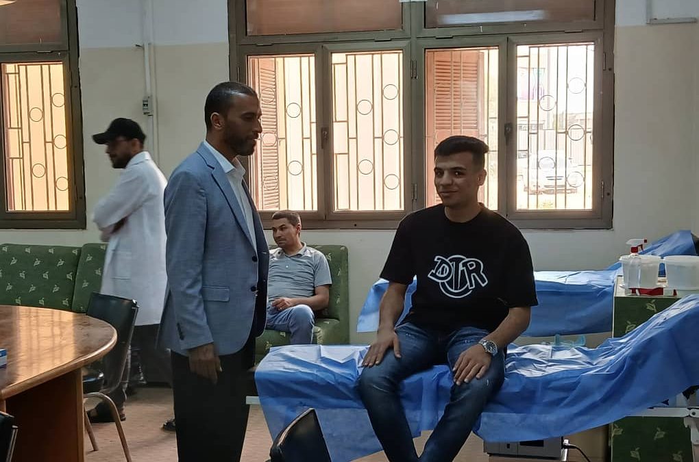 استضافت كلية الاقتصاد والتجارة بالجامعة الأسمرية الإسلامية يوم الاثنين 19 مايو 2025، النسخة الثانية من حملة التبرع بالدم،
