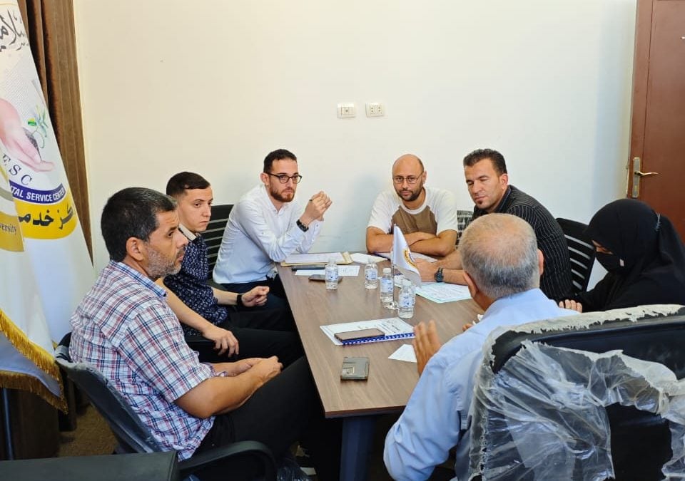عقد الاجتماع الدوري لمجلس إدارة مركز خدمة المجتمع والبيئة