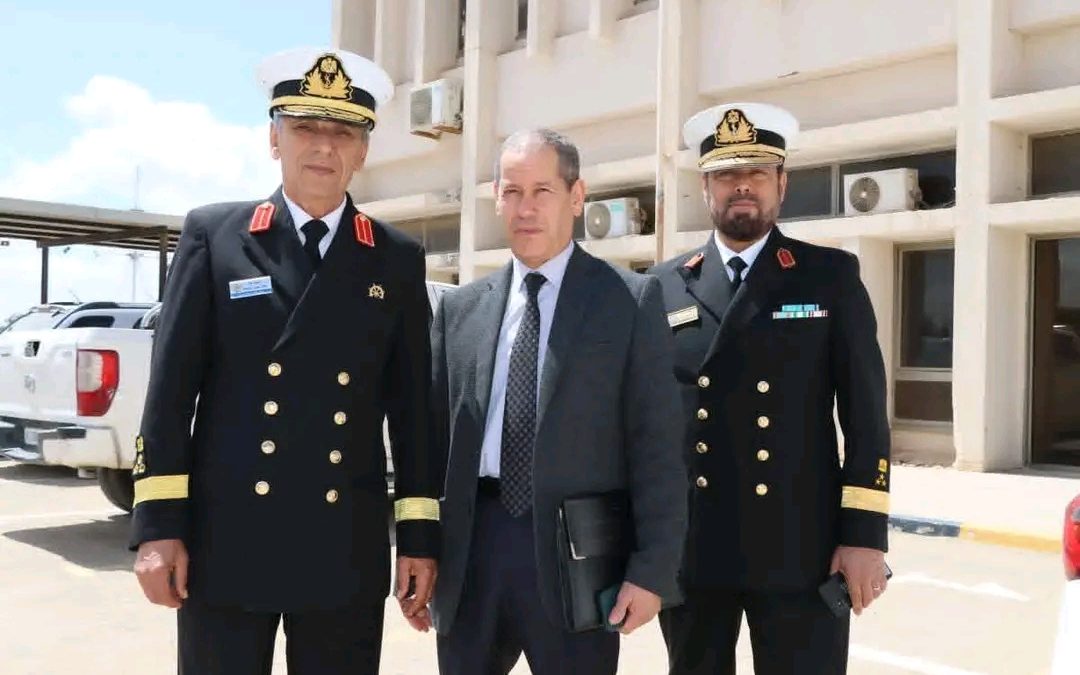 زيارة عمل لمقر ” أكاديمية الدراسات البحرية” بجنزور