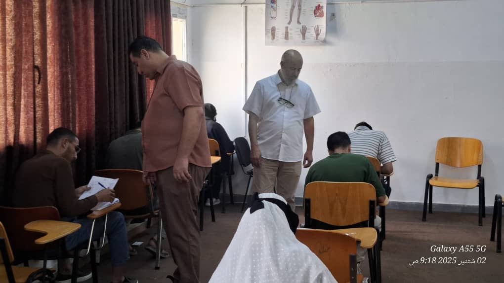 #متابعات الامتحان النظري لمقرر الاحياء الدقيقة والمناعة الدور الأول