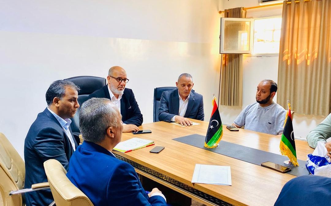 إدارة الجامعة تستعرض مع كلية العلوم مستجدات منظومة الدراسة والامتحانات